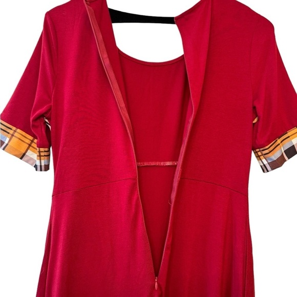 A Line Swing Dress with Plaid Inserts M - Picture 7 of 9